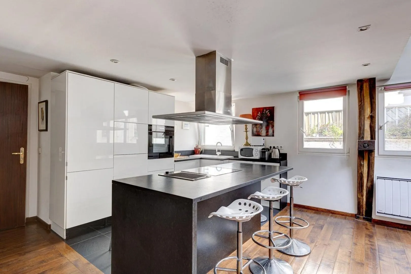 259 Suite Suzy - Superb Duplex In Paris Frankrike